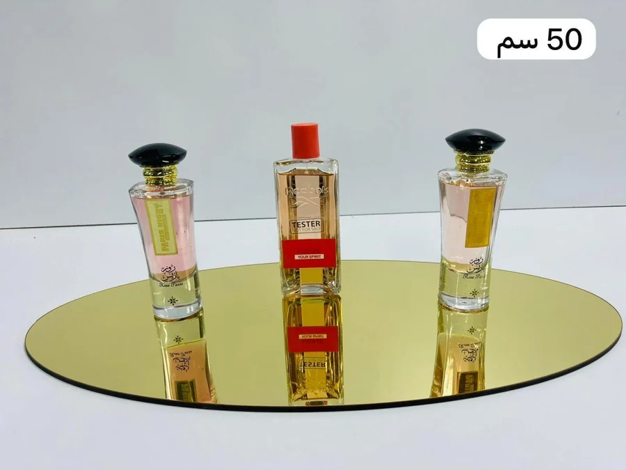 قاعدة أكريليك مستطيل حجم 50 سم ذهبي